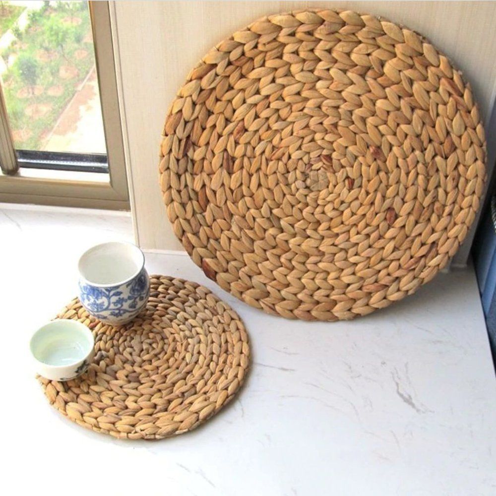 Round Woven Handmade Table Mat - Picture 3 of 11